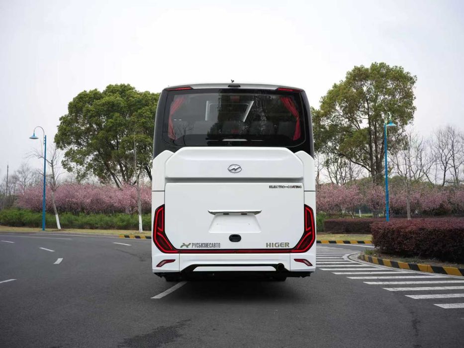 Автобус Higer KL6126Q