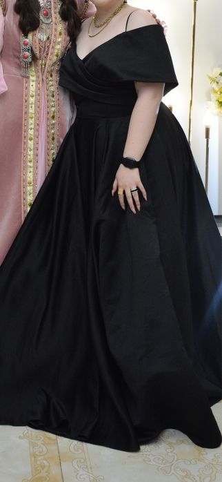 Продам вечерние платья на plus size