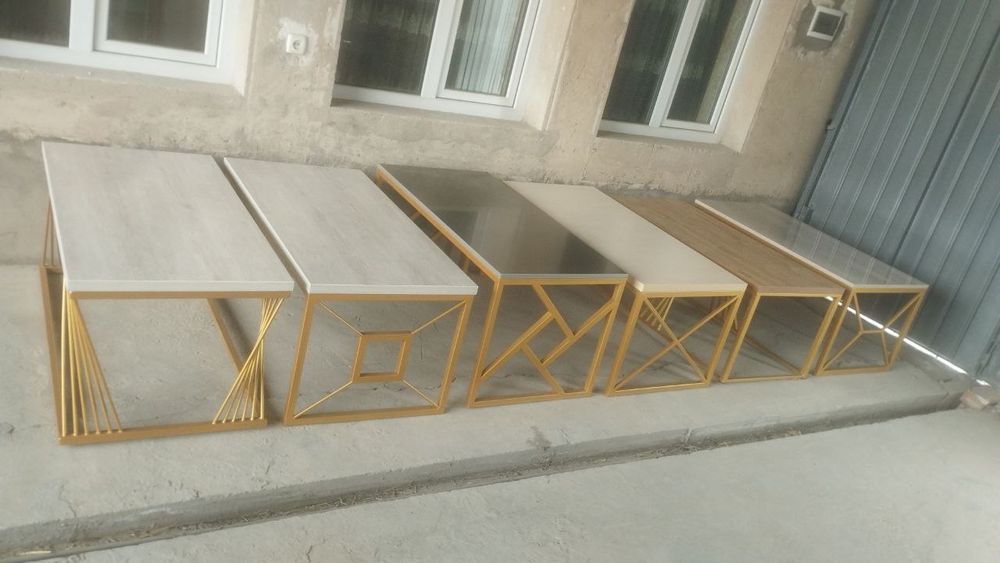 Журнальный столик 
Размер 120х60, высота 50
Каркас: стальн