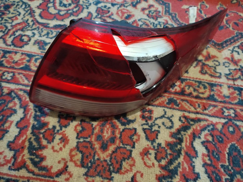 Фара на Киа Рио Хлайн до рест