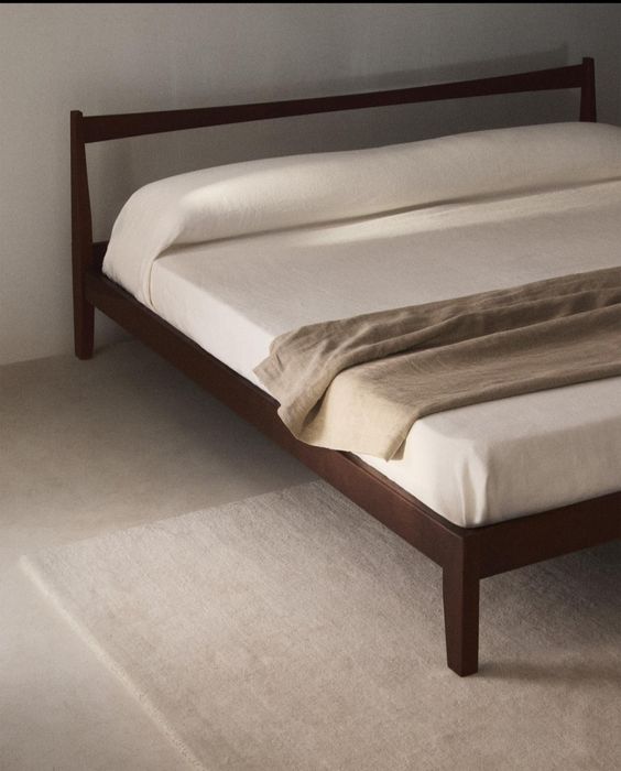 Zara Home -  Рамка за легло с табла