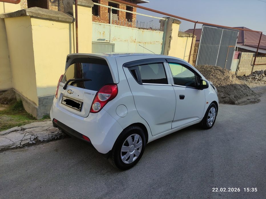 spark 2 paz  srochna sotiladi yoki arenda beriladi gen daverenost bor