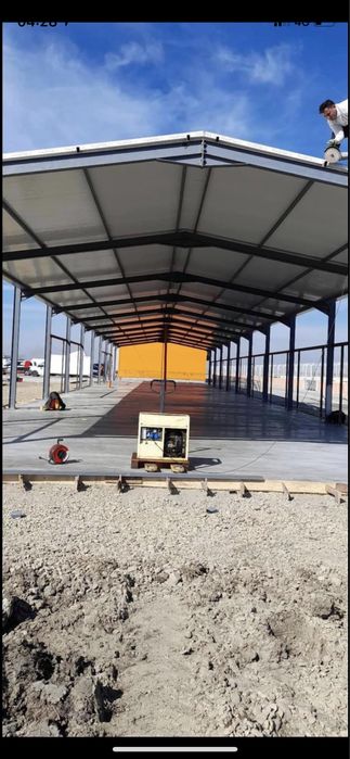 Vand hala metalica 9m x 25m complecta la cheie