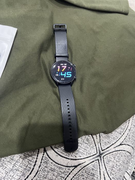 Продам часы Amazfit GTR 3