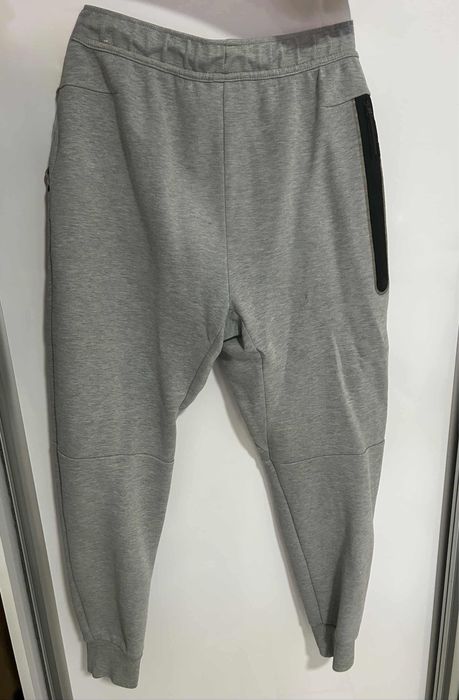 Compleu Nike Tech Marimea M