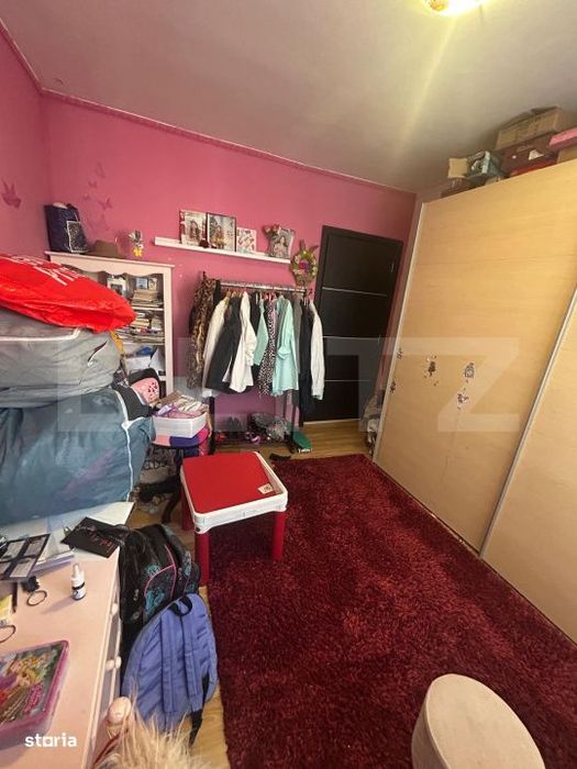 Apartament cu 3 camere,  zona Astra, parcare si boxa
