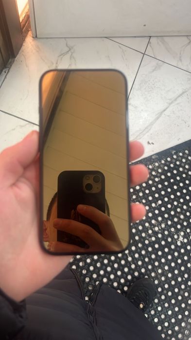 Айфон 15 с гарантией