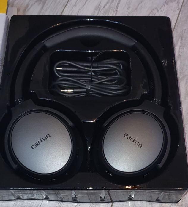 Слушалки Earfun Tune Pro EarFun