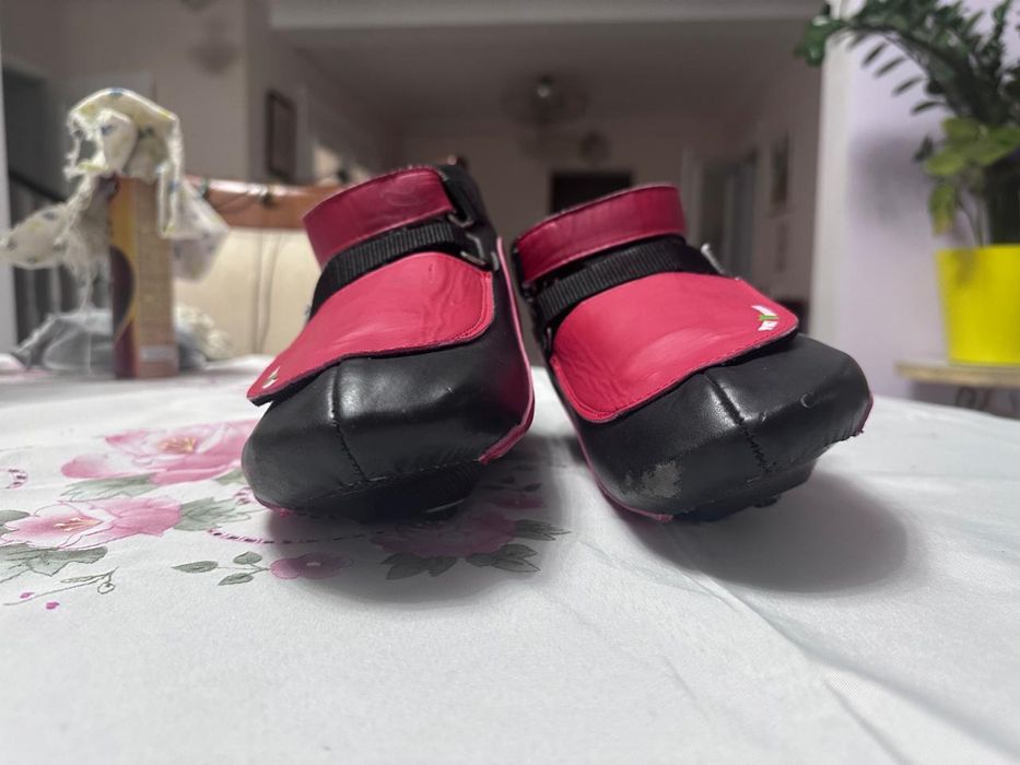 Продам ботинка шорт-трека Sport Division