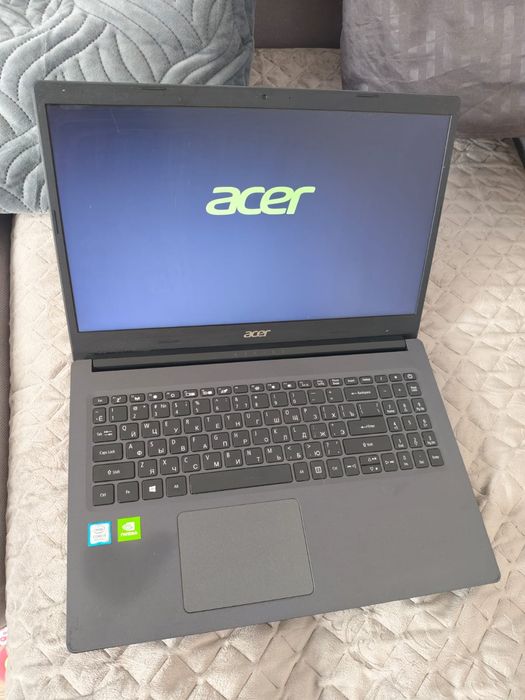 Продам шустрый ноутбук Acer core i5 сумка мышка