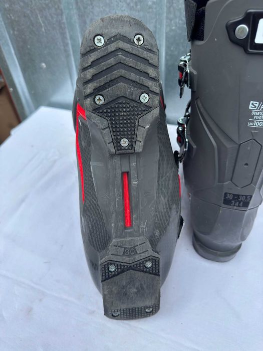 Clapari ski schi Salomon R100 marime Eur:46 Mondo:30 344mm flex:100