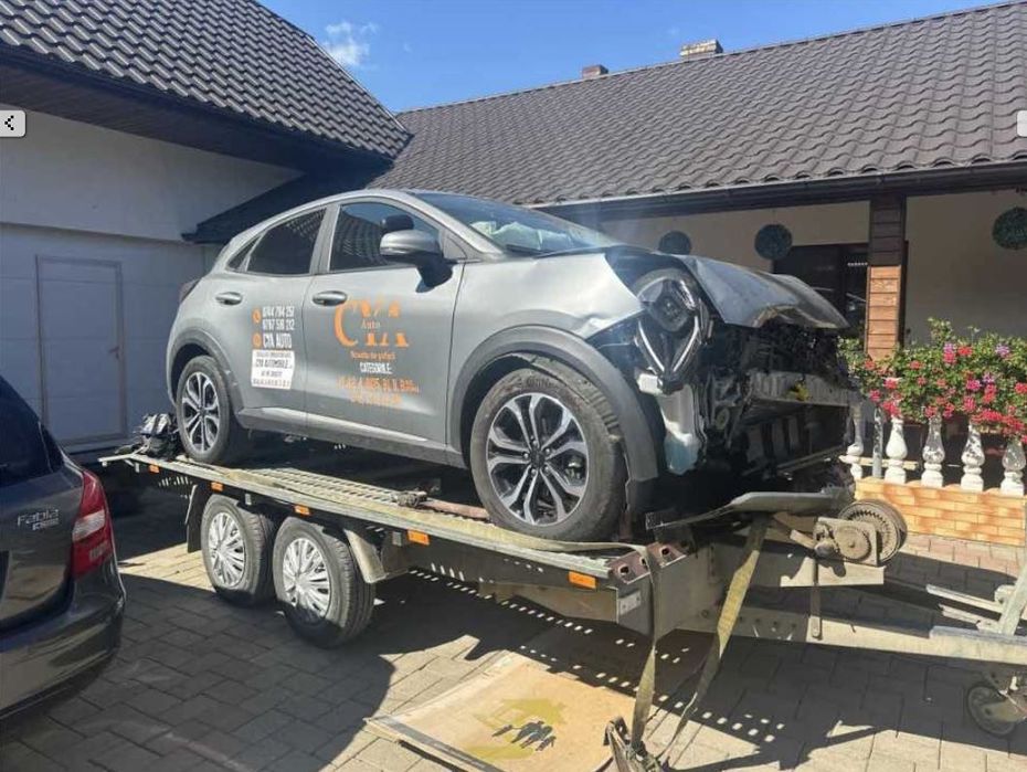 Vând ford puma 2024 avariat