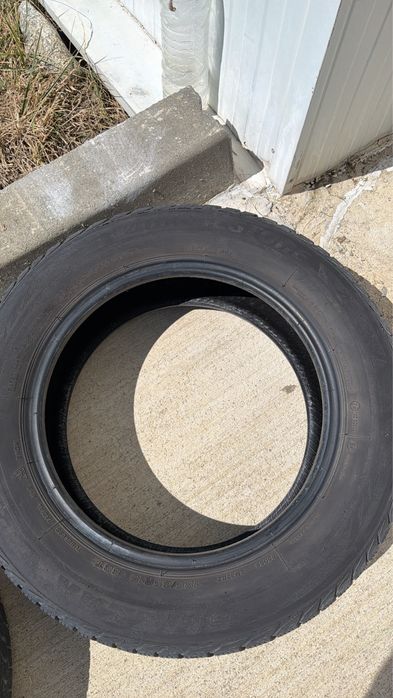 Продавам 4броя зимни гуми Bridgestone 185/65/15
