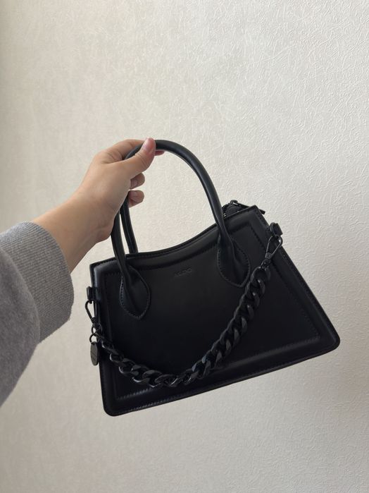 Продаю мини сумочку ALDO