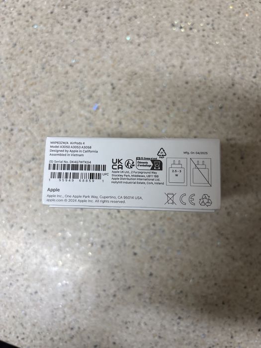 vand airpods 4 fara casca stanga