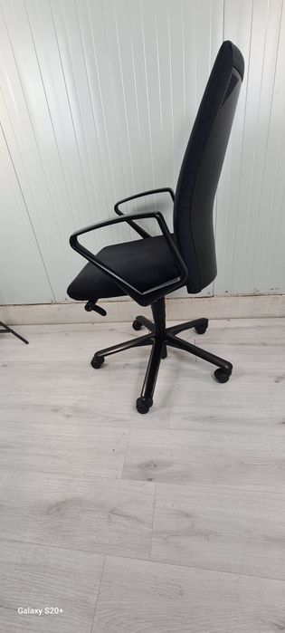 Немски конферентни и посетителски столове за комфорт и ергономия