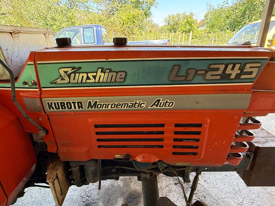 Трактор Kubota Monroematik Auto