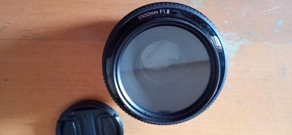 Obiectiv YONGNUO EF 50mm F/1.8 pentru Canon DSLR CA NOU !