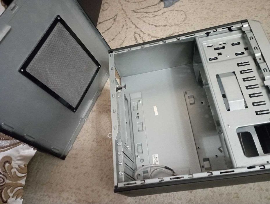 Мини-Кейс пустой с блоком питания