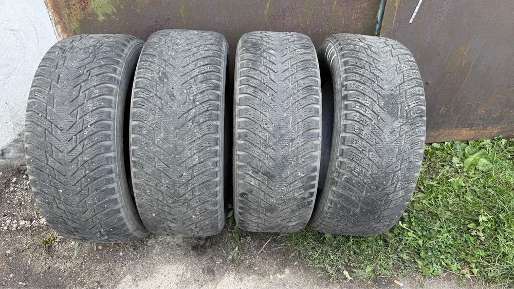 Комплект шин Nokian 285/60 r18