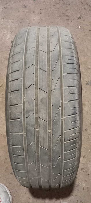 205/60/16 - Hankook Ventus Prime 3