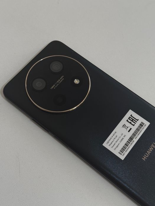 Продам Huawei в отличном состоянии