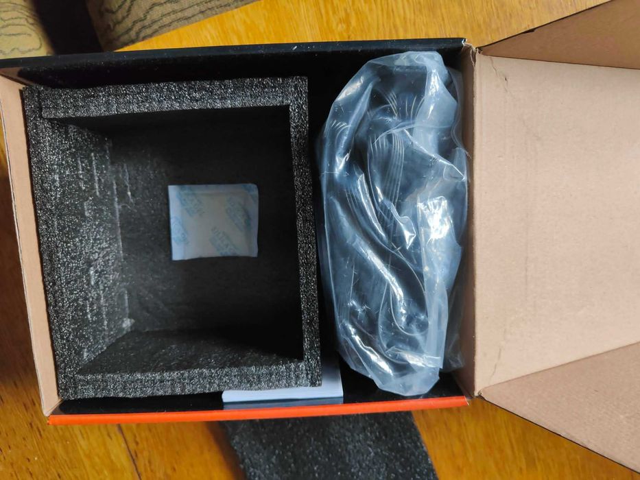 Захранващ блок Gigabyte UD850GM, 850W, 80+ GOLD, Modular