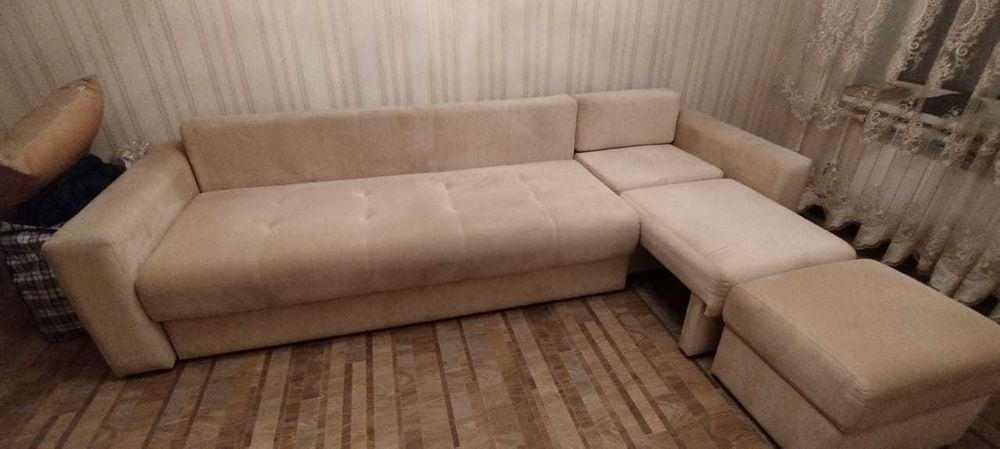 Продам мягкий уголок в гостинную