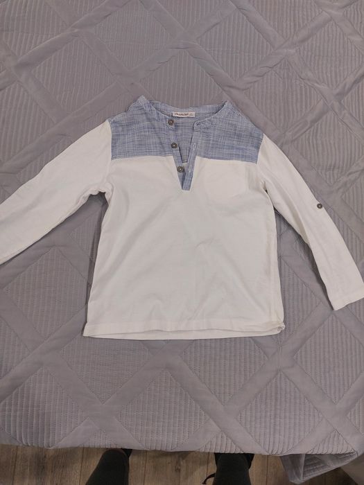 Продам одежду на мальчика рубашки,джинсы