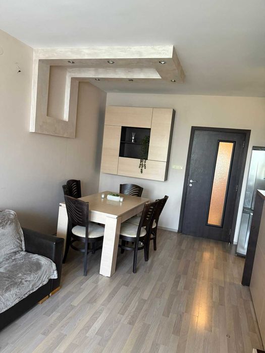 Дава се под наем Тристаен апартамент в Варна, Младост 2 - 70 кв.м за 612 € - Снимка #4