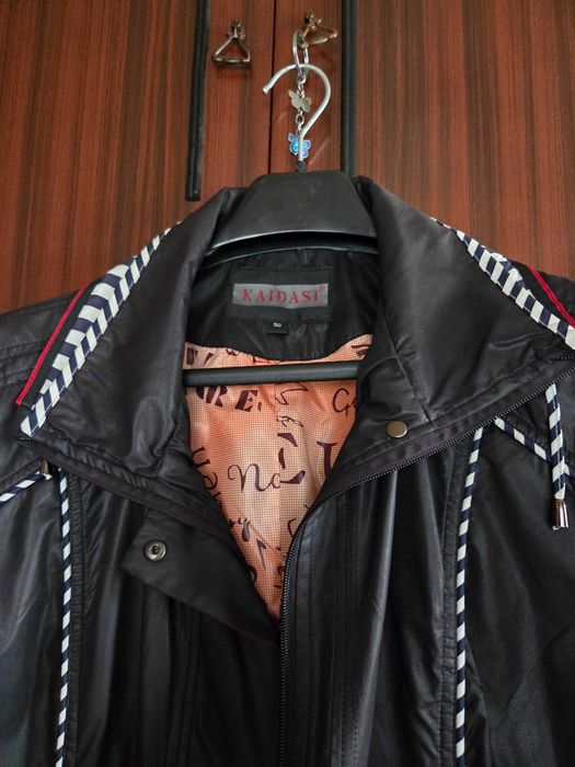 Дамско пролетно яке