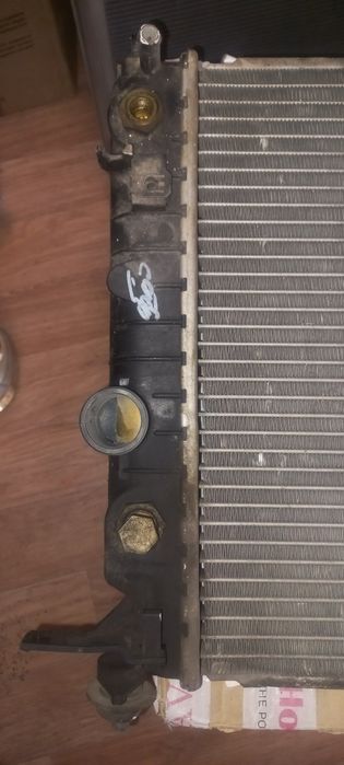 Радиатор Вектра Б 98г АКПП