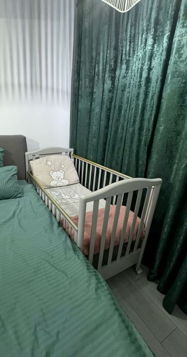 Patut bebe + accesorii + baby nest