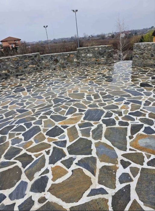 Piatra naturala de vanzare