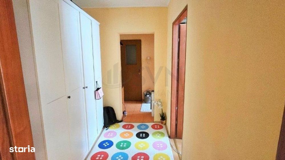 Apartament 3 camere - Piata Crangasi