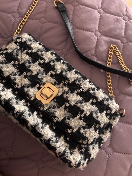 Дамска букле чанта