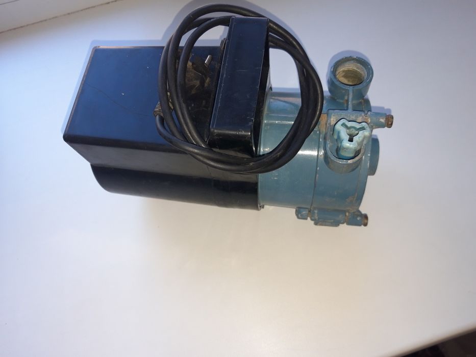 Насосы водяные поверхностные