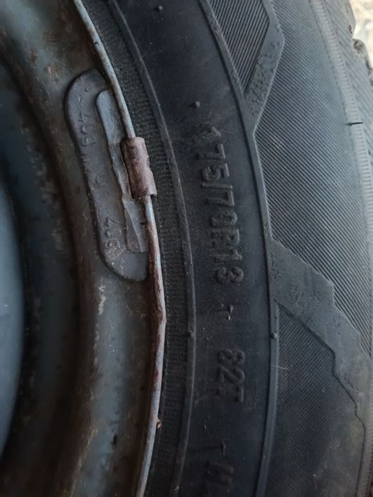Продам зимние шины с дисками в сборе  R13