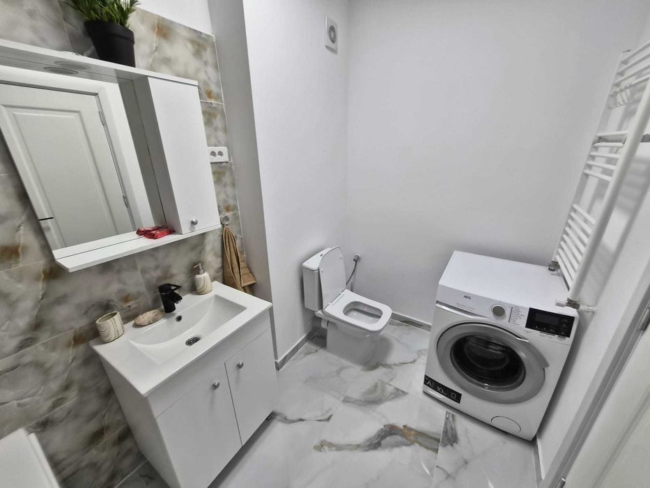 Apartament 3 camere, 78mp, Grand Arena , Sector 4, Bloc 2025