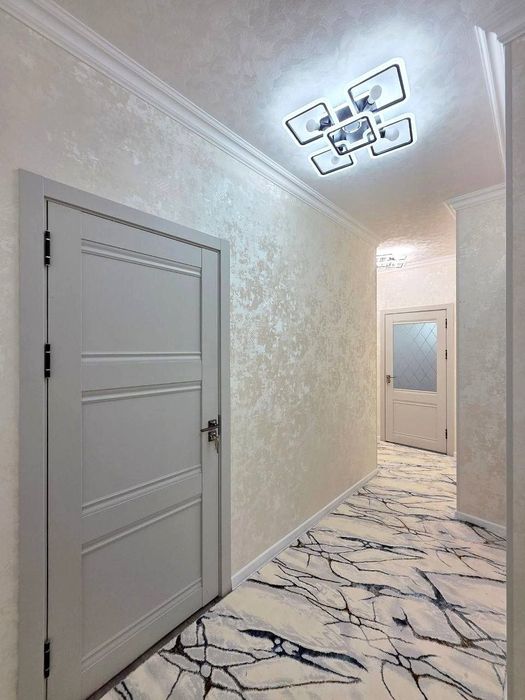 3 комнатная студия 2 этаж Вокзал Караван в ипотеку № 3201