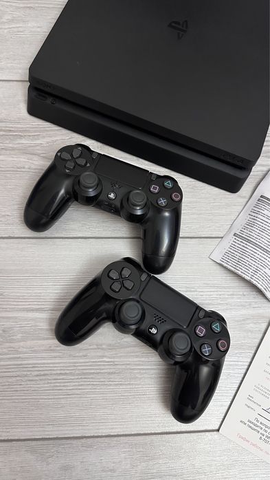 Продам ps4 slim на 500gb