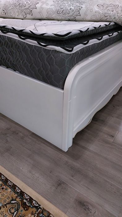 Кровать двухместный