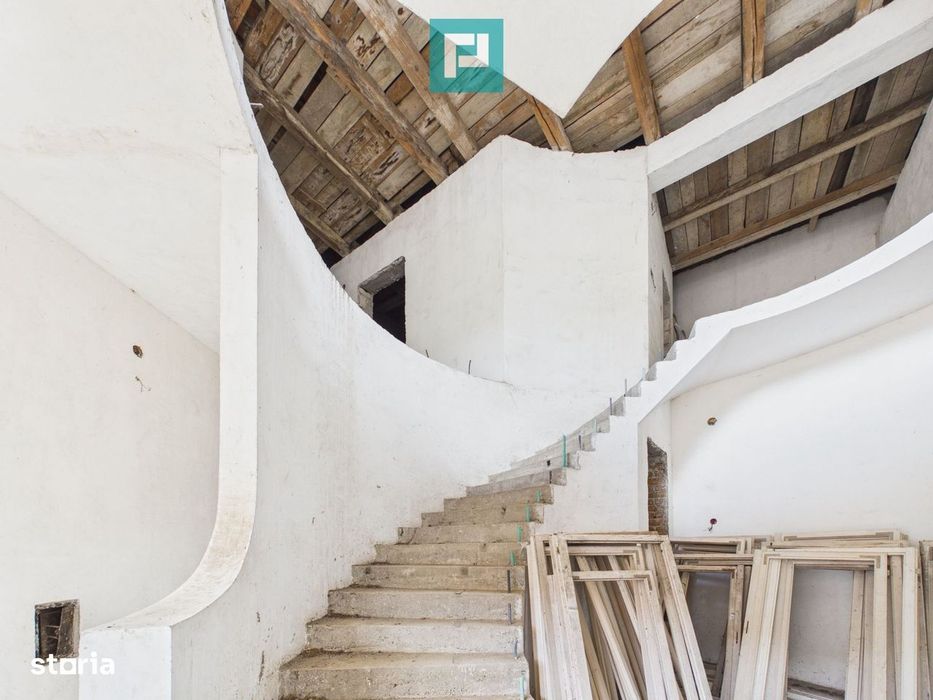 Casă cu etaj construcție nouă, în Sebiș Arad