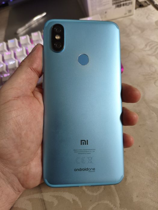 Xiaomi Mi A2, 64гб, в идеале!