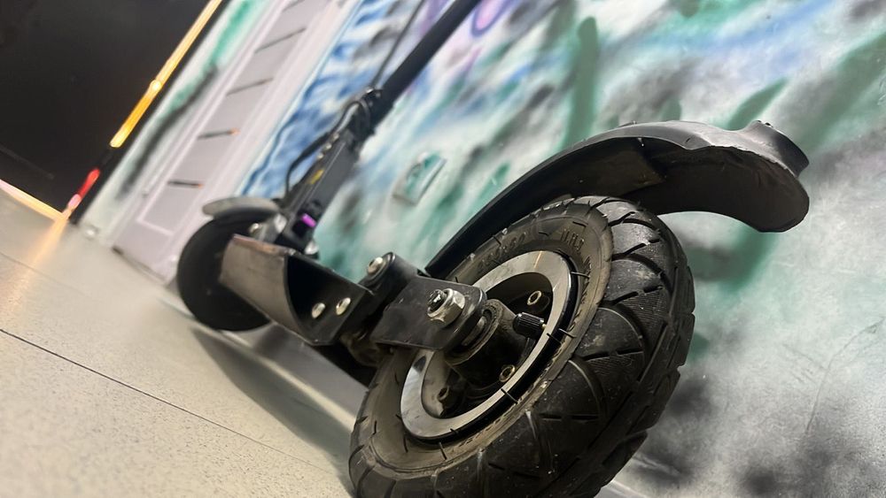 Продаётся электросамокат