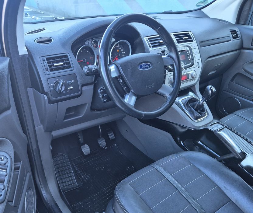 Ford Kuga 2012 Diesel 4×4 Climatronic Jante Xenon Incalzire in scaune