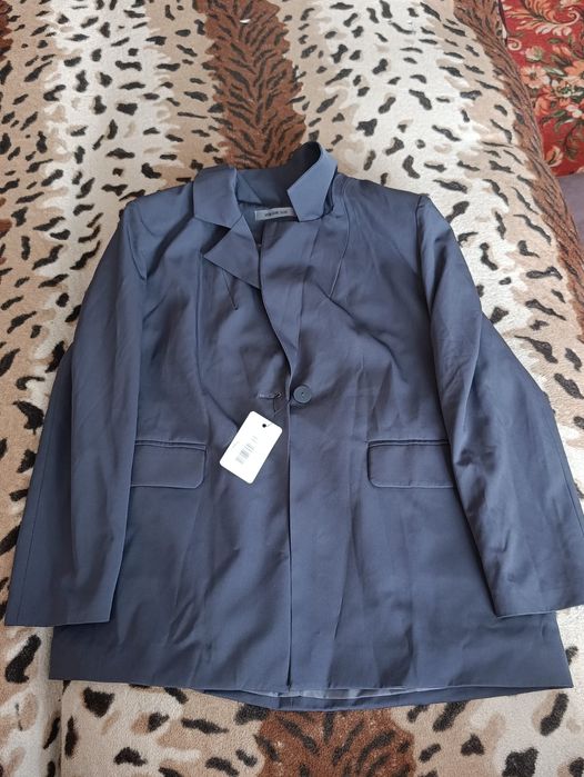 Продам женские вещи