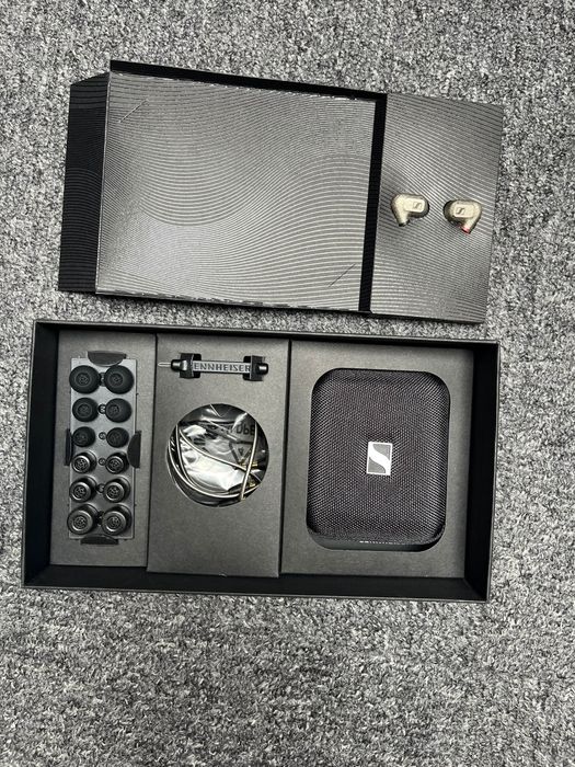 Vand casti Sennheiser IE600