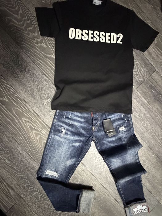 Blugi si tricou dsq2 calitate garantata