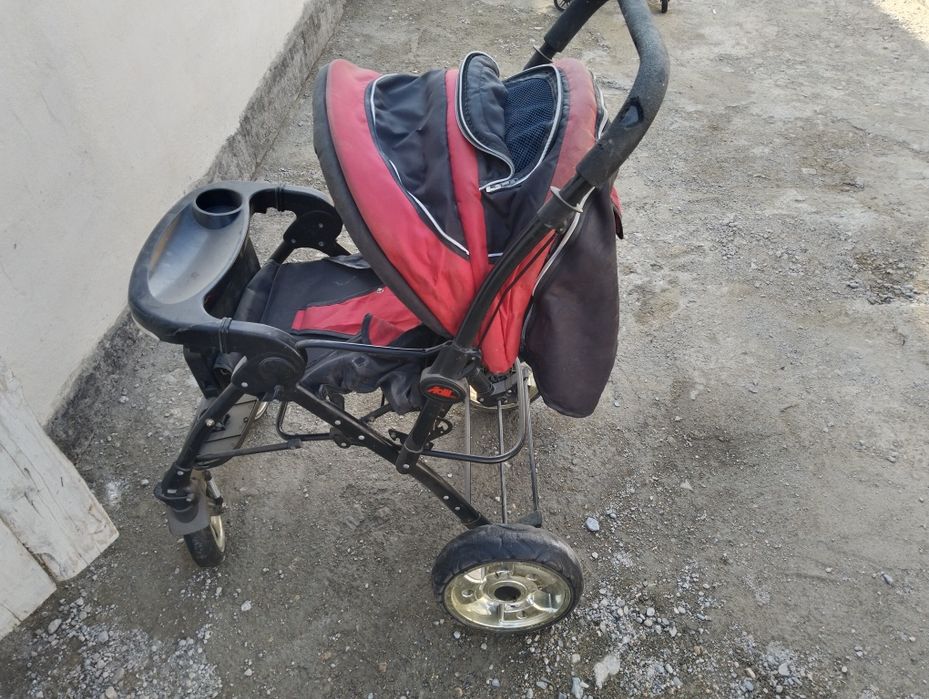 Продам детский коляски и стол